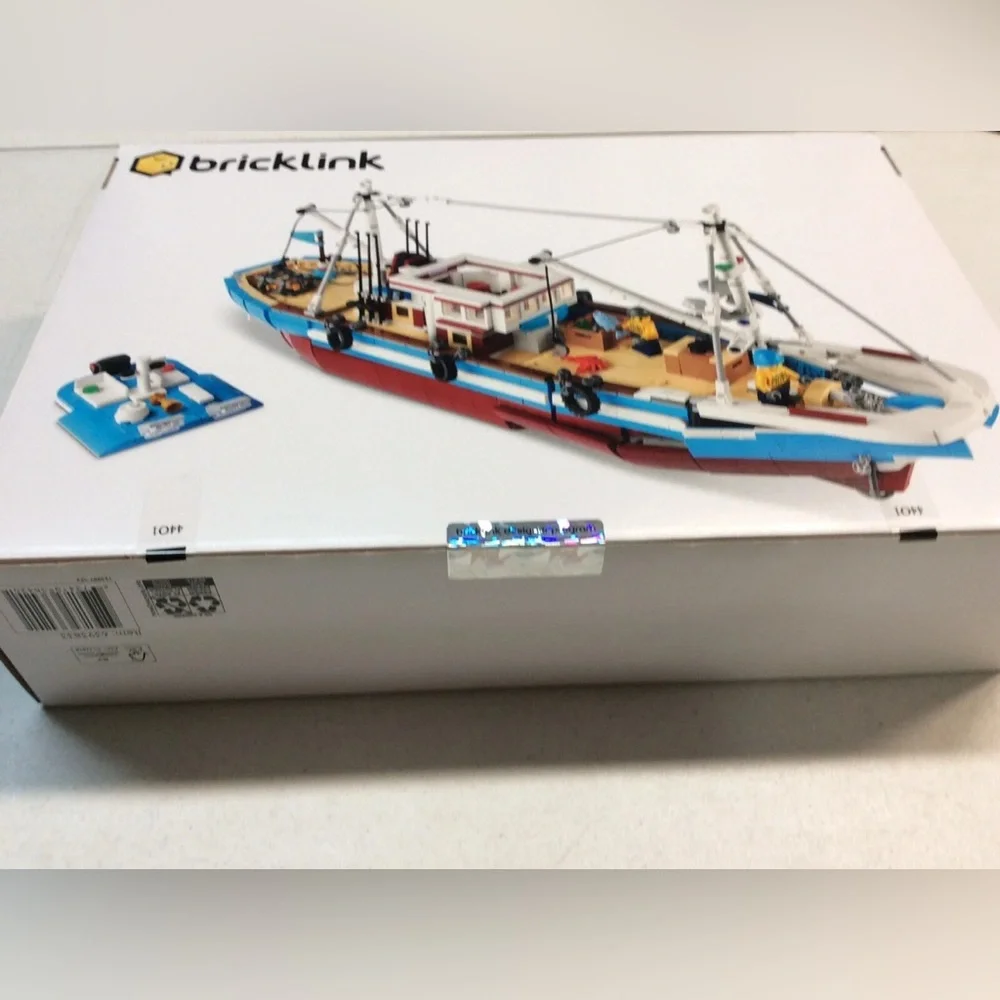 Retired LEGO Set 910010 Bricklink Designer Program The Great Fishing Boat